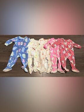 Carter's Lot of 5 Colourful PJ Onesies 12M